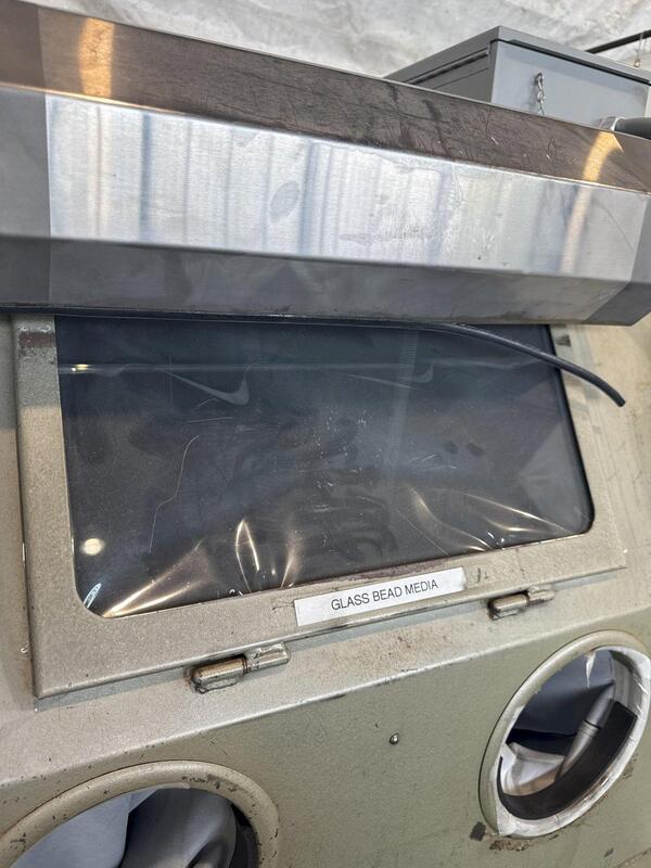 Clemco #ENP55-600R & RAC, blast cabinet, 2004 - Image 4