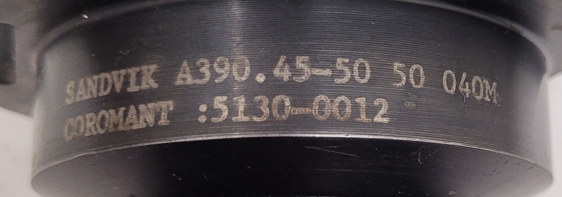 SANDVIK COROMANT A390.45-50 50 040M w/ VARILOCK A391.20-19 50 060M - Image 2