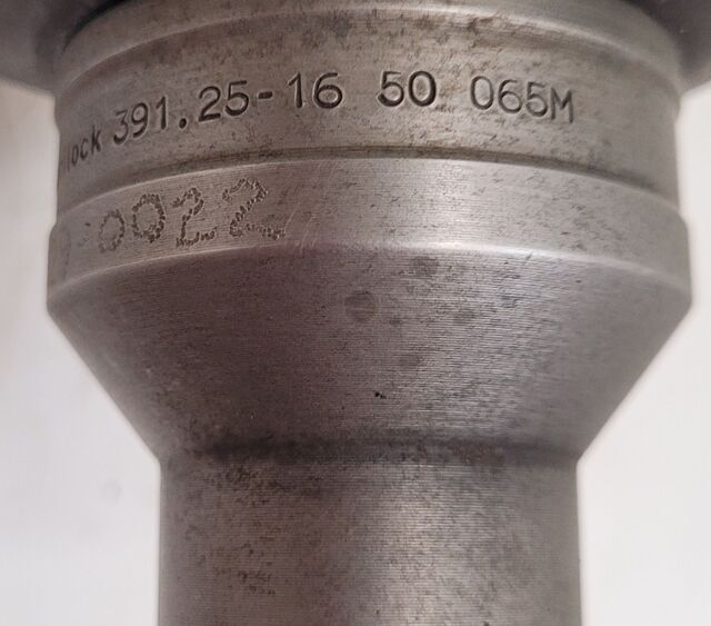 SANDVIK COROMANT A390.45-50 50 040M w/ VARILOCK A391.25-16 05 065M - Image 4