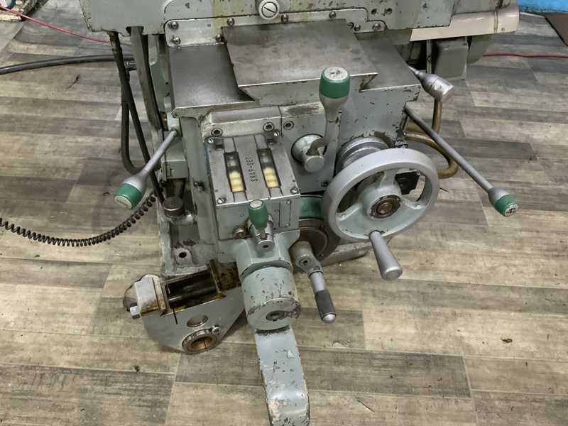 Cincinnati #205-12 Cinel 60, horizontal/vertical mill, 54-1/2" x 12" table, coolant, rapid traverse - Image 4