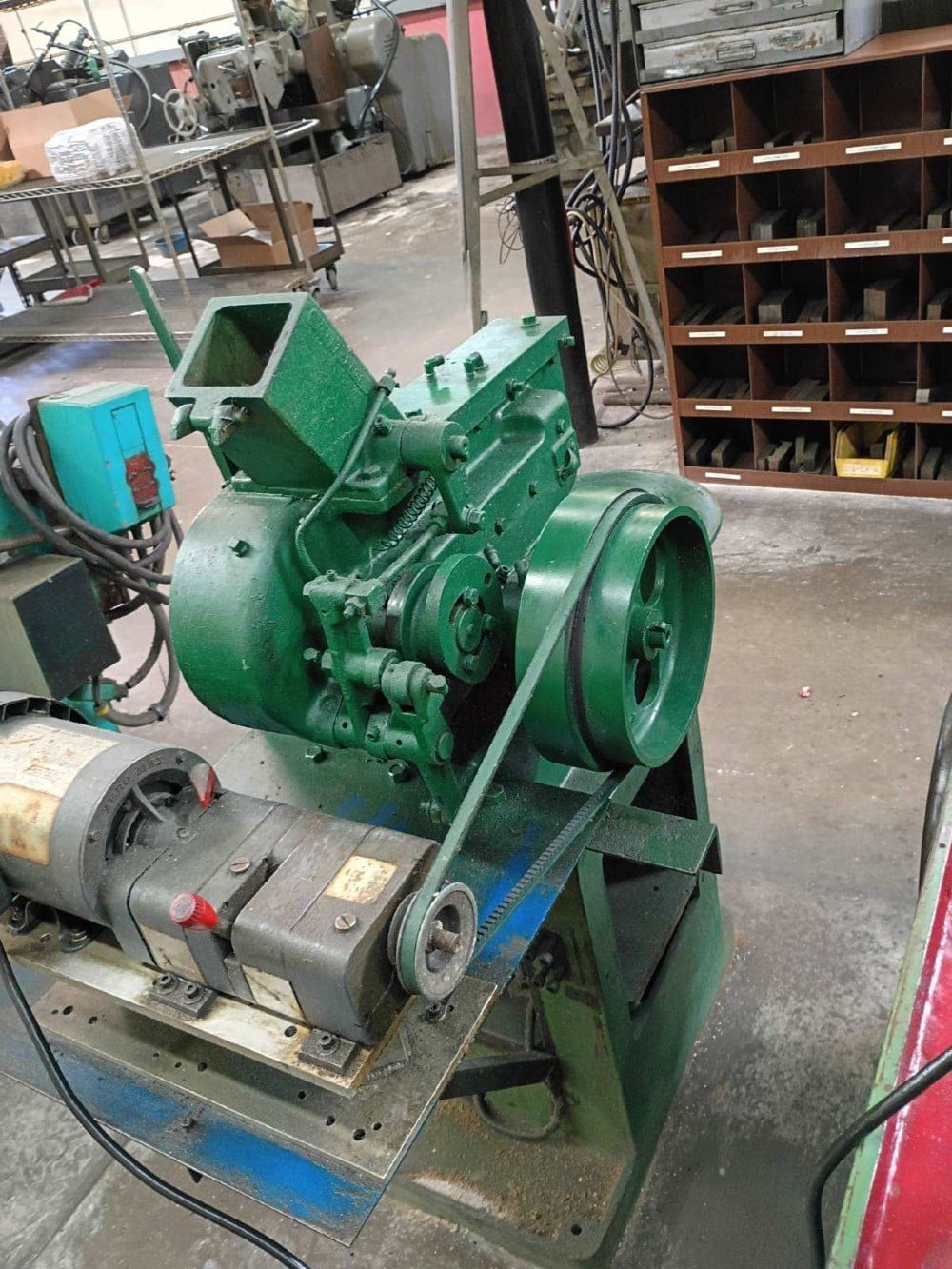 3/32" x 1" Waterbury-Farrel #00, thread roller - Image 1