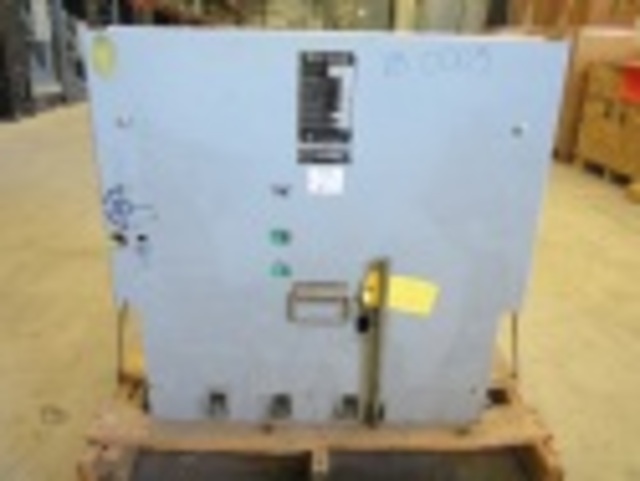 1200 Amps, Square D, V3D61A53Y000, electrically operated, drawout, #VB0003 - Image 3