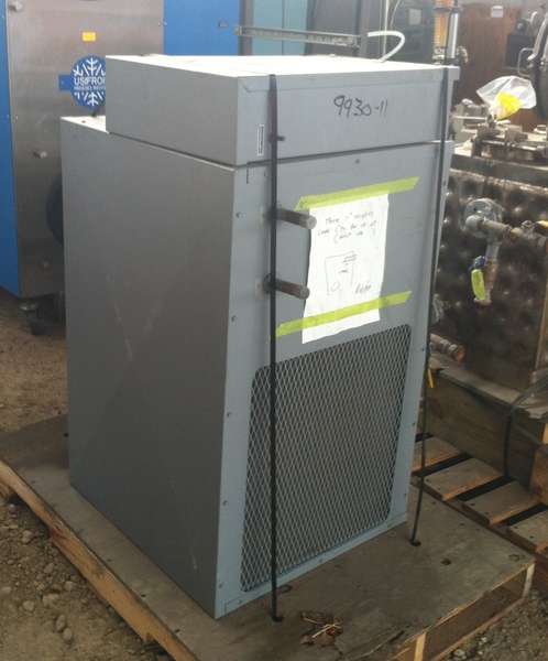 1 Ton, Dunham-Bush #CCP45A6, Air-Cooled Chiller, 208/230 V, 400 psig High, 230 psig Low, 2.25 HP Compressor - Image 1