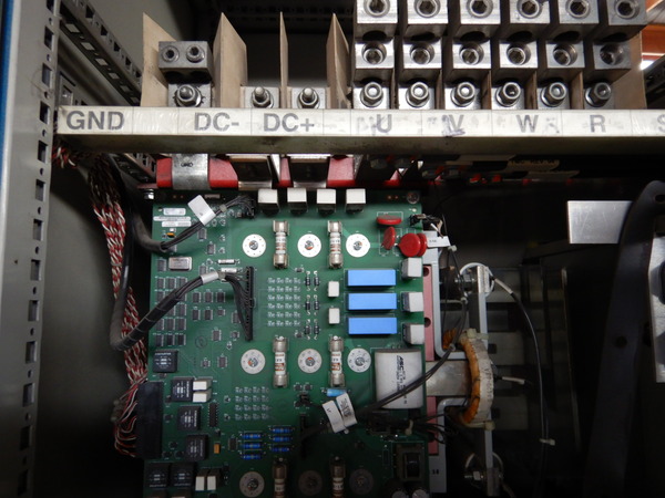 400 HP Reliance, AC variable frequency drive, 460 Volts, 2006 - Image 6