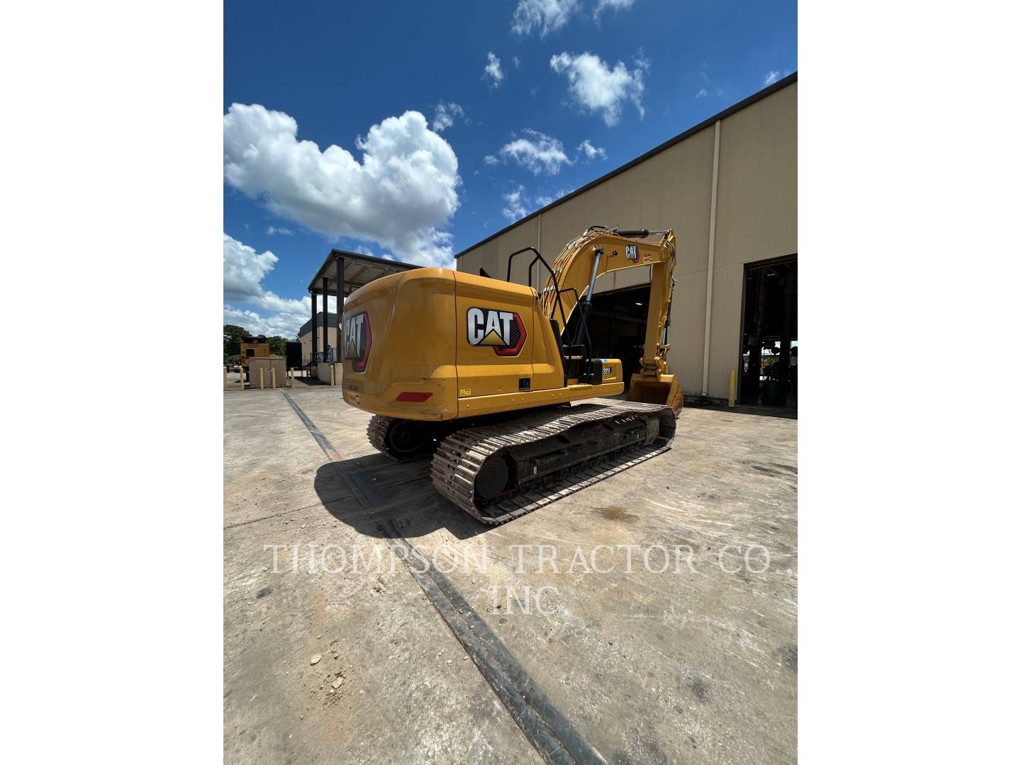 Caterpillar 323, Crawler Excavator, 417 hours, S/N: NDL30496, 2024 - Image 3
