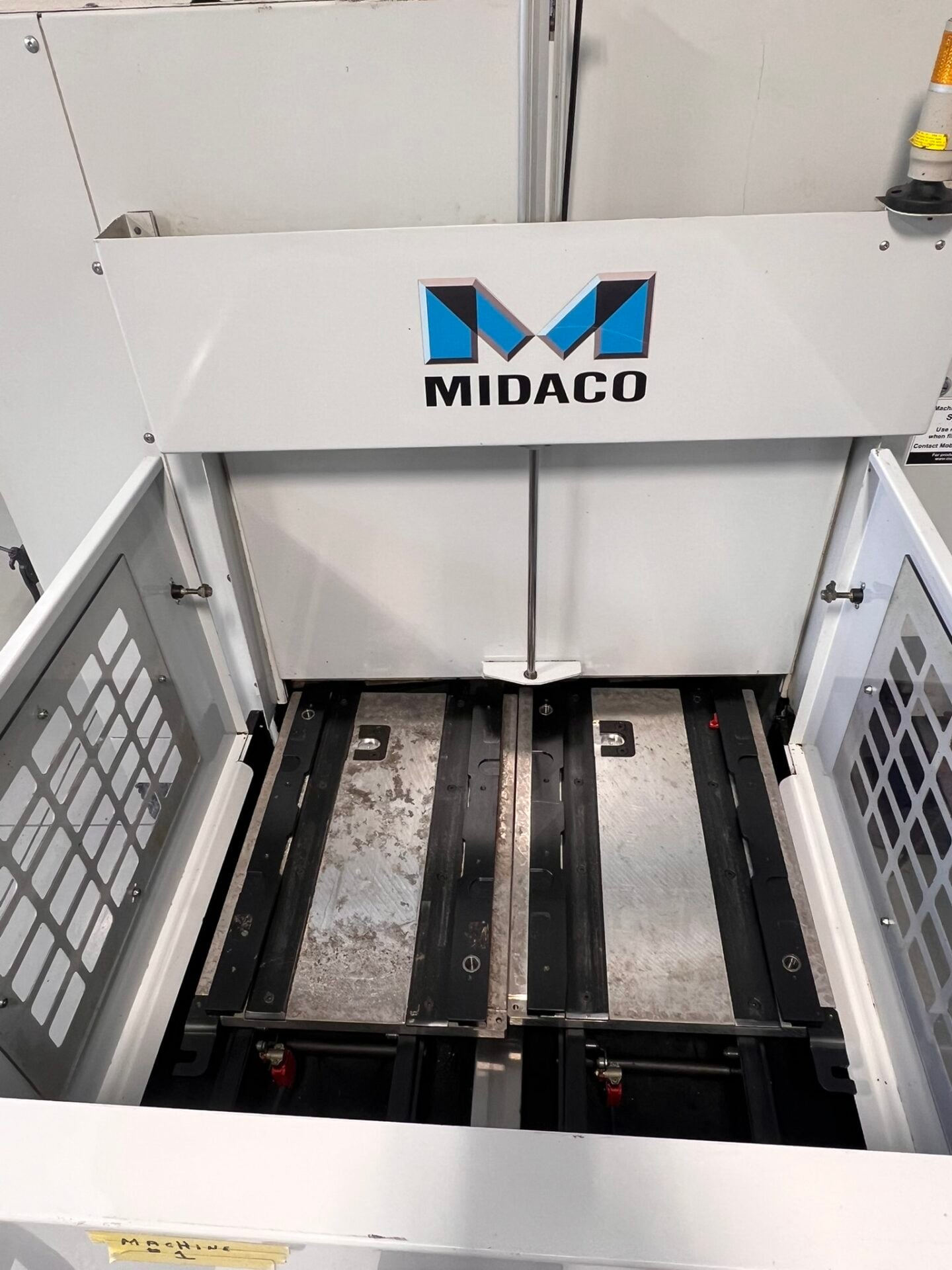 Midaco #ADT-1SD, automatic pallet changer, 22" x 15" x 1" cast aluminum pallet, pneumatic receiver w/ air - Image 5