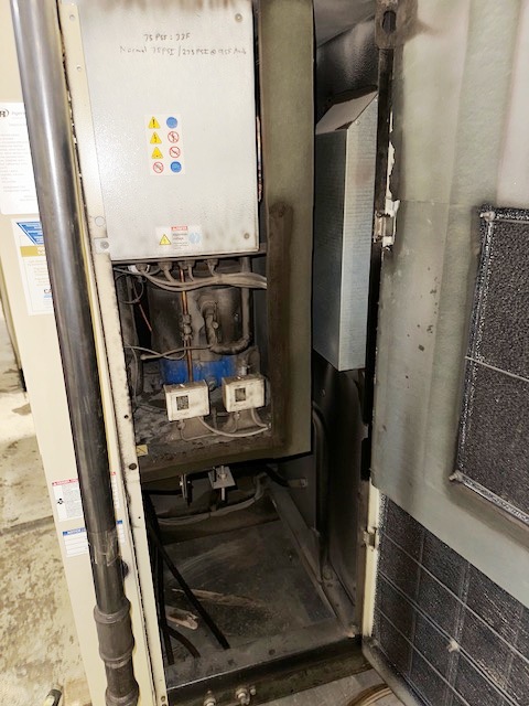 138 psig, Ingersoll-Rand #R37NE-THS, Nirvana VSD compressor, 2014 - Image 8