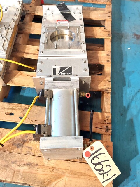 5" Salina Salina Vortex #FA05-MG-WS1-LL, pneumatic slide valve, Stainless, lot of 2 - Image 1