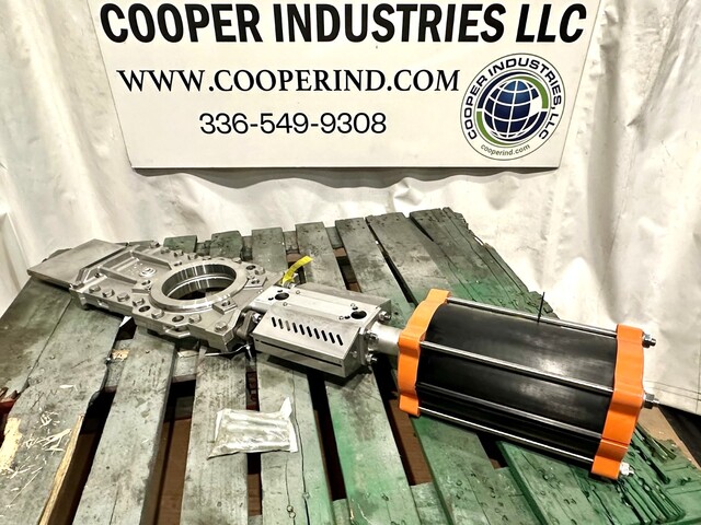 6" Stafsjo, Stainless pneumatic knife gate, red position indicator, unused, 2021 - Image 2