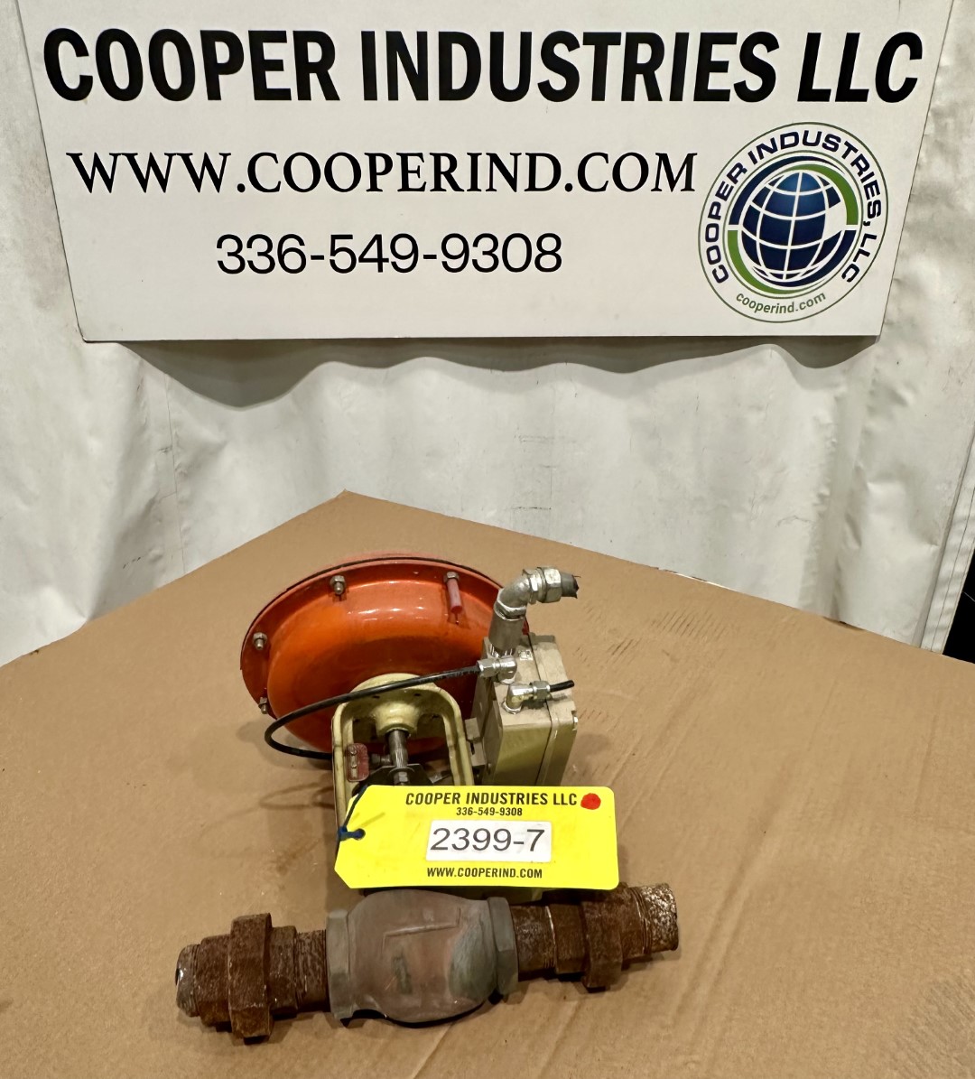 1-1/2" Fisher Controls #54-24588, 7-15 psi bench, Samson 765 positioner - Image 3
