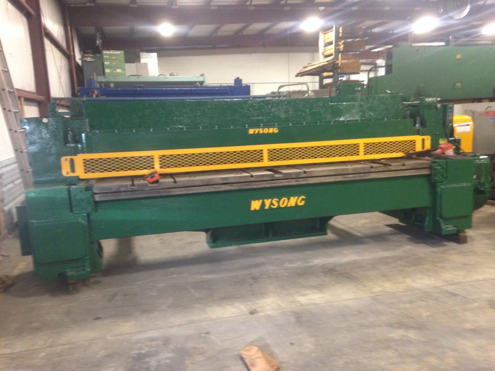 1/2" x 12' Wysong #1250, mechanical shear, 48" power back gauge, 12' support arm, 25 HP, 1968 - Image 2
