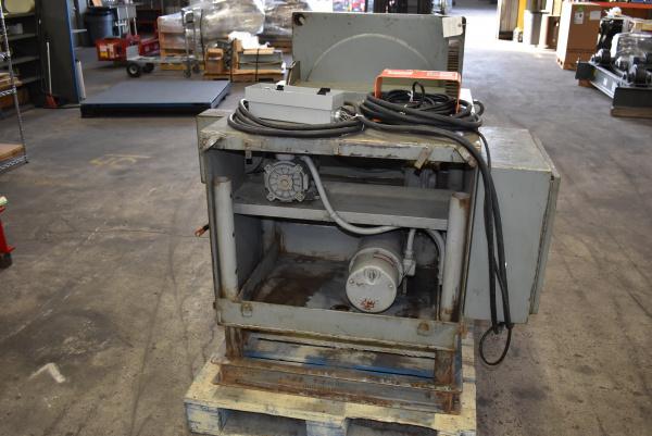2500 lb. Aronson #SHD-25A, welding positioner, variable speed rotation, powered gear tilt, 30" x30"tbl., hand - Image 3