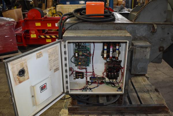 2500 lb. Aronson #SHD-25A, welding positioner, variable speed rotation, powered gear tilt, 30" x30"tbl., hand - Image 5