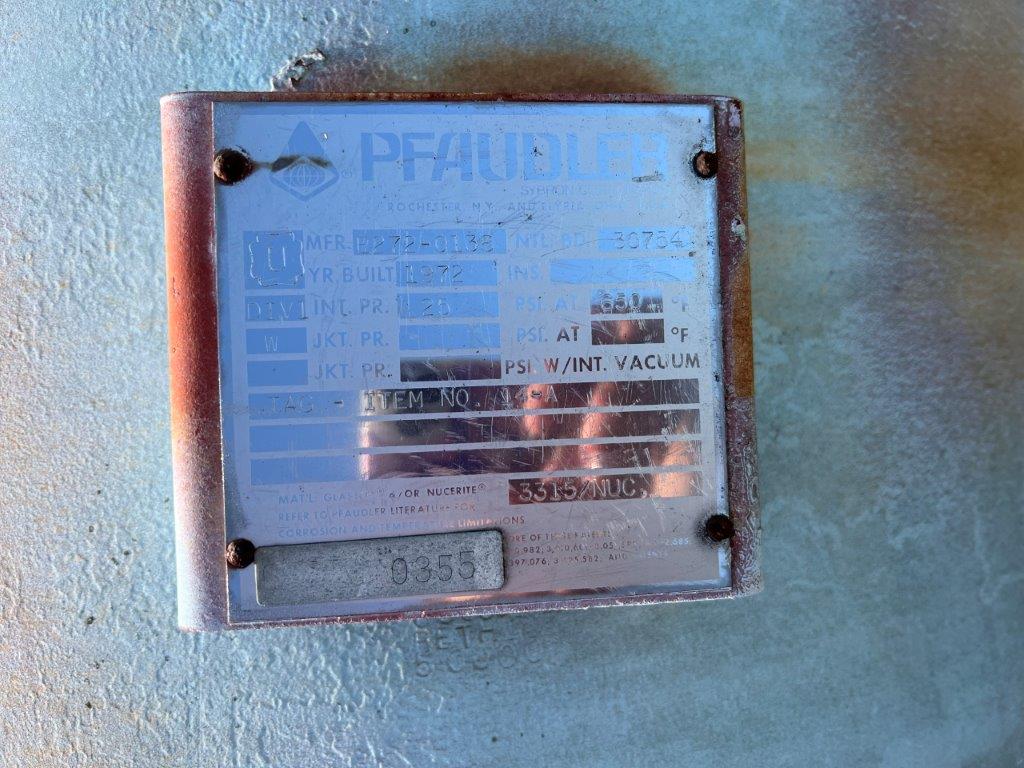 500 gallon Pfaudler, Glass Lined Pressure Tank, Vertical, 3315/NUC Glass, 25 psi @ 650°F Internal, 1972 - Image 3