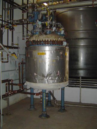 650 gallon Glass Lined Tank, Glass Lined Tank, Vertical, 54" diameter x 60" straight side, w/Radial Agitator - Image 1