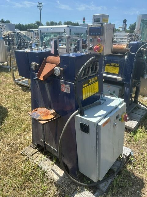4" x 8" Keith Machinery, 3 roll Mill - Image 1