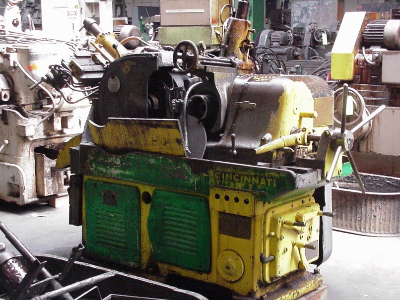 Cincinnati No. 2 Mdl. EA, centerless grinder, 4.75" capacity, 20" wheel - Image 1