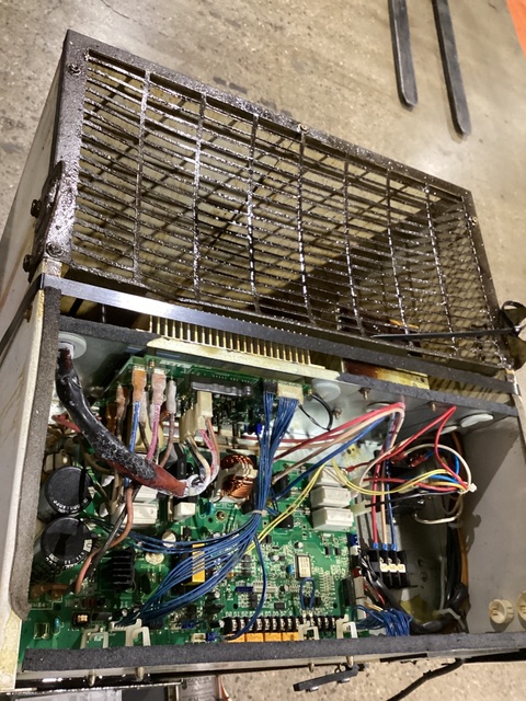 Oil cooling unit, Daikin #AKZJ568, immersion type, 5.6 KW - Image 4