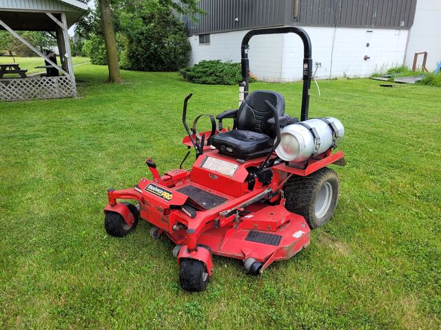 Snapper Pro #S200XTP, propane zero turn lawn mower - Image 1