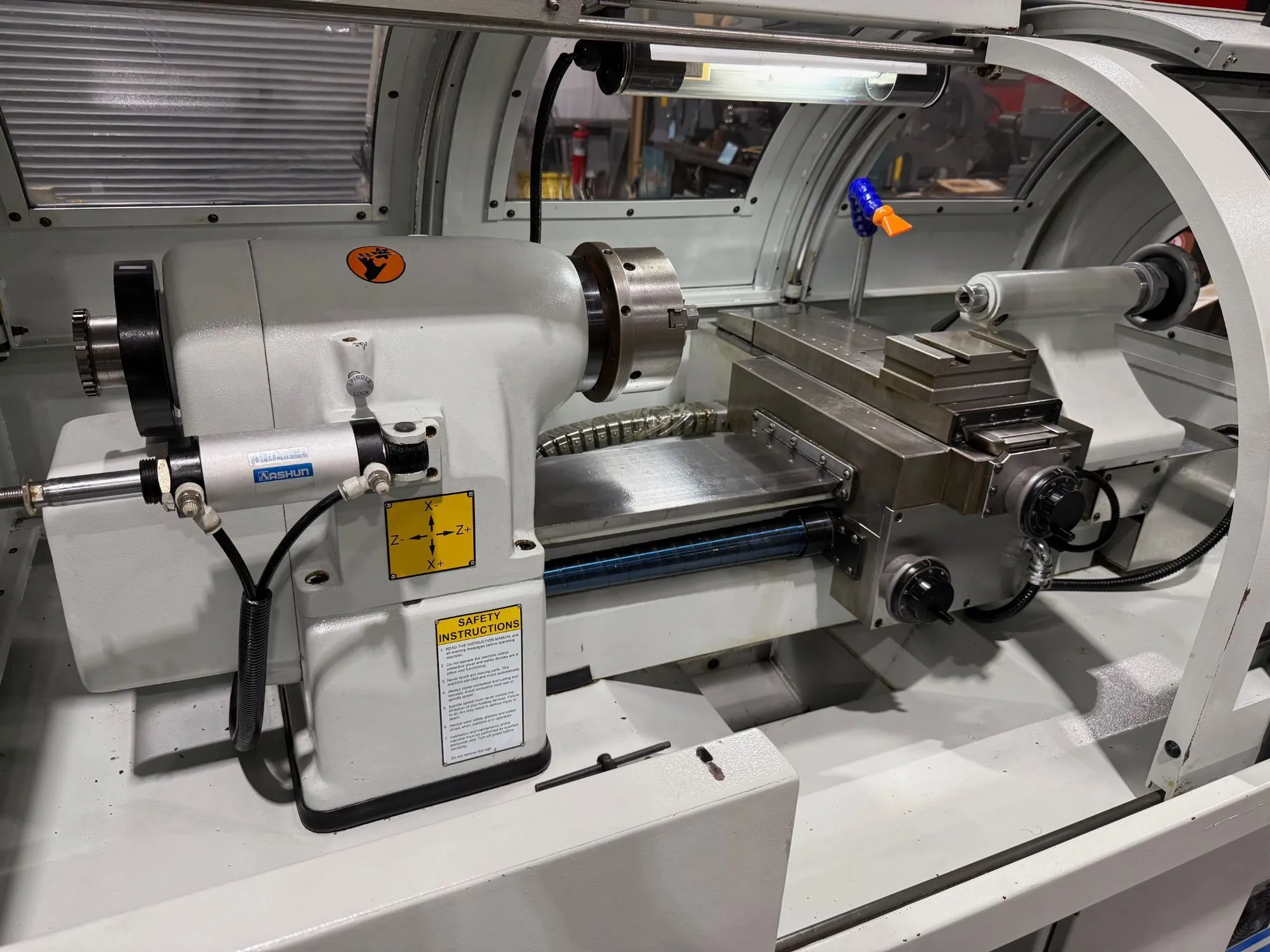 Acra #ATL-1118A, CNC toolroom lathe, 11" swing, 6 3-jaw chuck, 1.25" bore, 18" centers, 4000 RPM, Fanuc Oi - Image 8