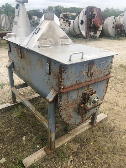 10 cu.ft. Jh Day, Stainless Steel Ribbon Blender, Double Ribbon, Center Bottom Discharge, 21" diameter x 48" - Image 4