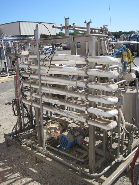 APV, Pasteurizer, On Unitized Base, w/Heat Exchanger, Pumps, Tank and Retention Tube, 75 psi @ 350°F Jacket - Image 3