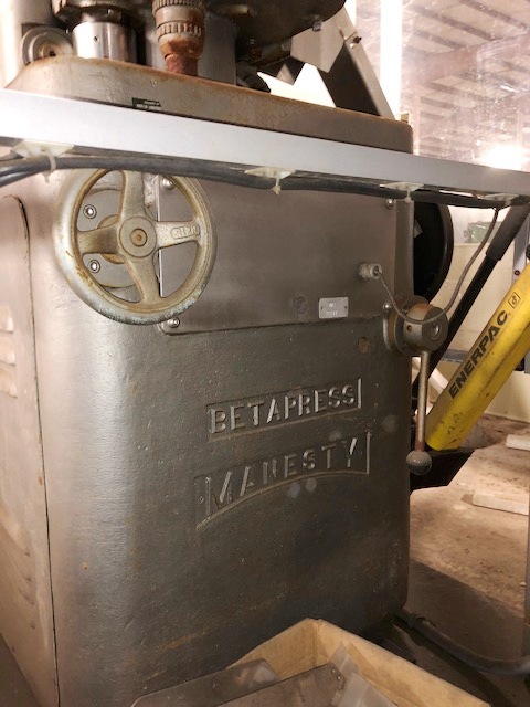 Manesty #Series-16, Betapress Rotary Tablet Press, Medium Speed, Single-Sided, 90000 tablets/hr., 5/8" max - Image 3