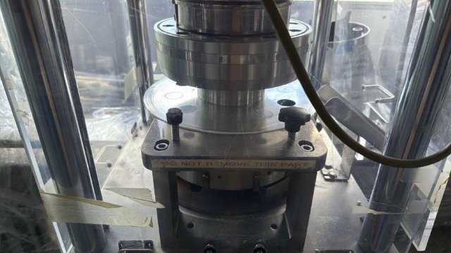 GlobePharma #MP-1, Tablet Press, w/Controls, 220 V, on Stainless Steel Table w/Wheels - Image 7
