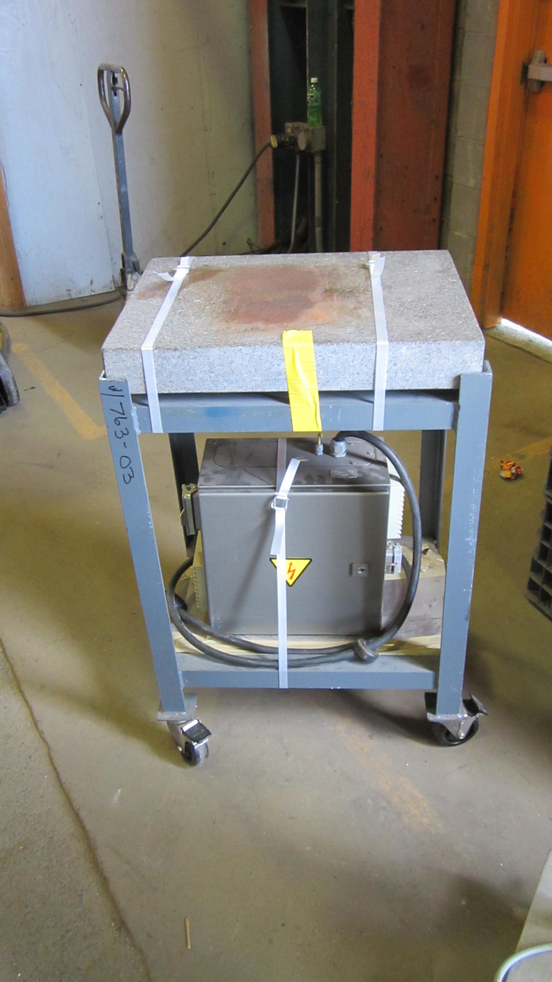 Korsch #EKO, Single-Station Tablet Press - Image 3