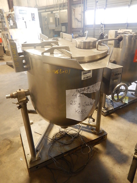 25 gallon Groen #DN-25P25, Stainless Steel Tilt Jacketed Tank, Vertical, 25" diameter x 18" Straight Side - Image 10