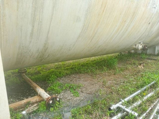 30500 gallon 144" x 384", Horizontal Steel Tank, 1/4" thick Shell, 1992 - Image 5