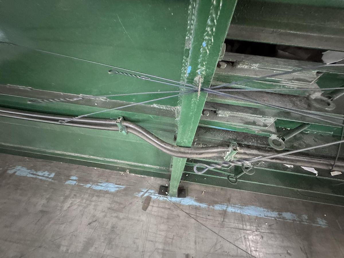 KMF, horizontal closed door baler - Image 4