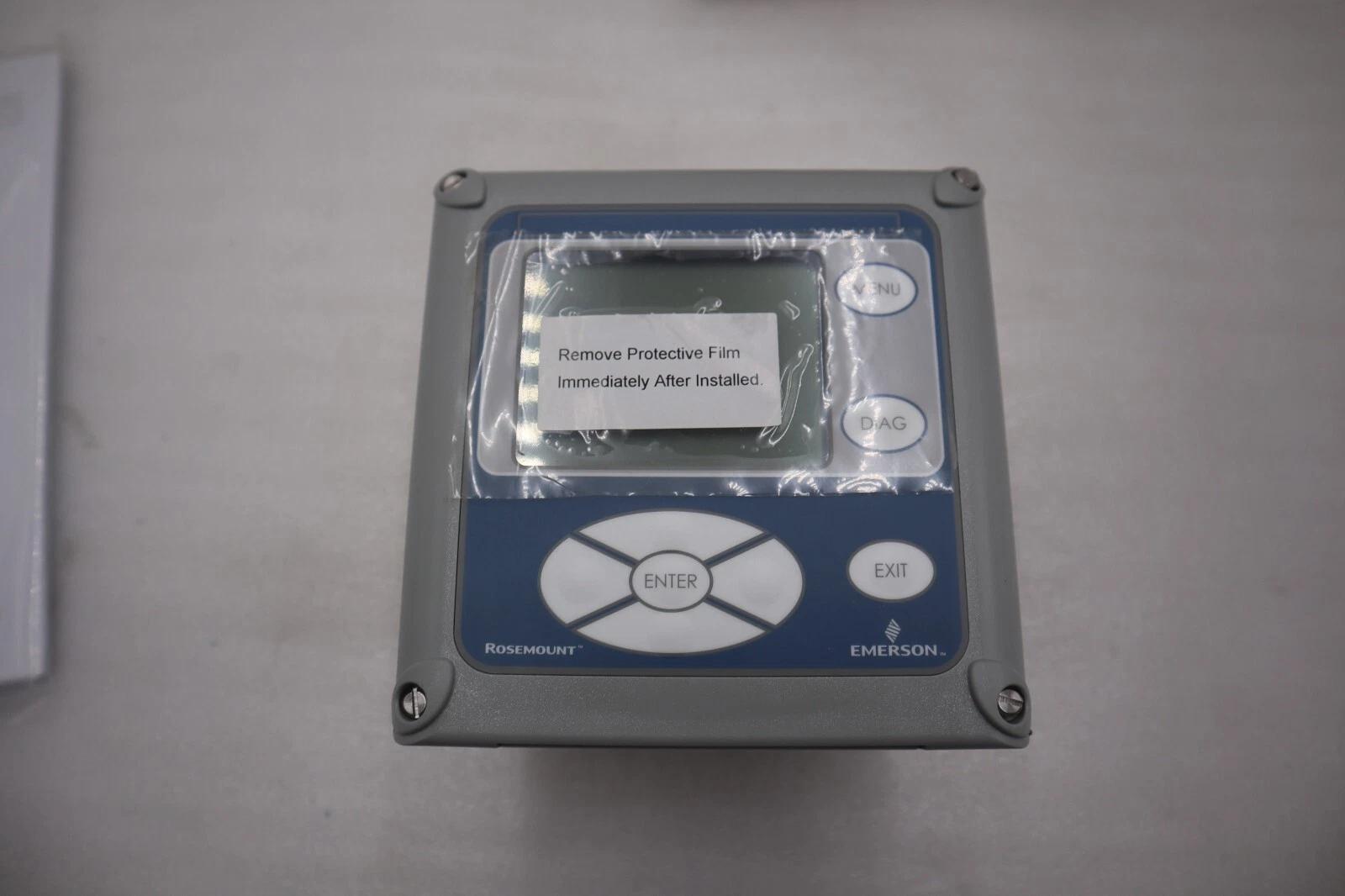 Rosemount 6888XI-1OXY-02-00-00-00-00-00 Conductivity Analyzer NEW UNIT #5912 - Image 4