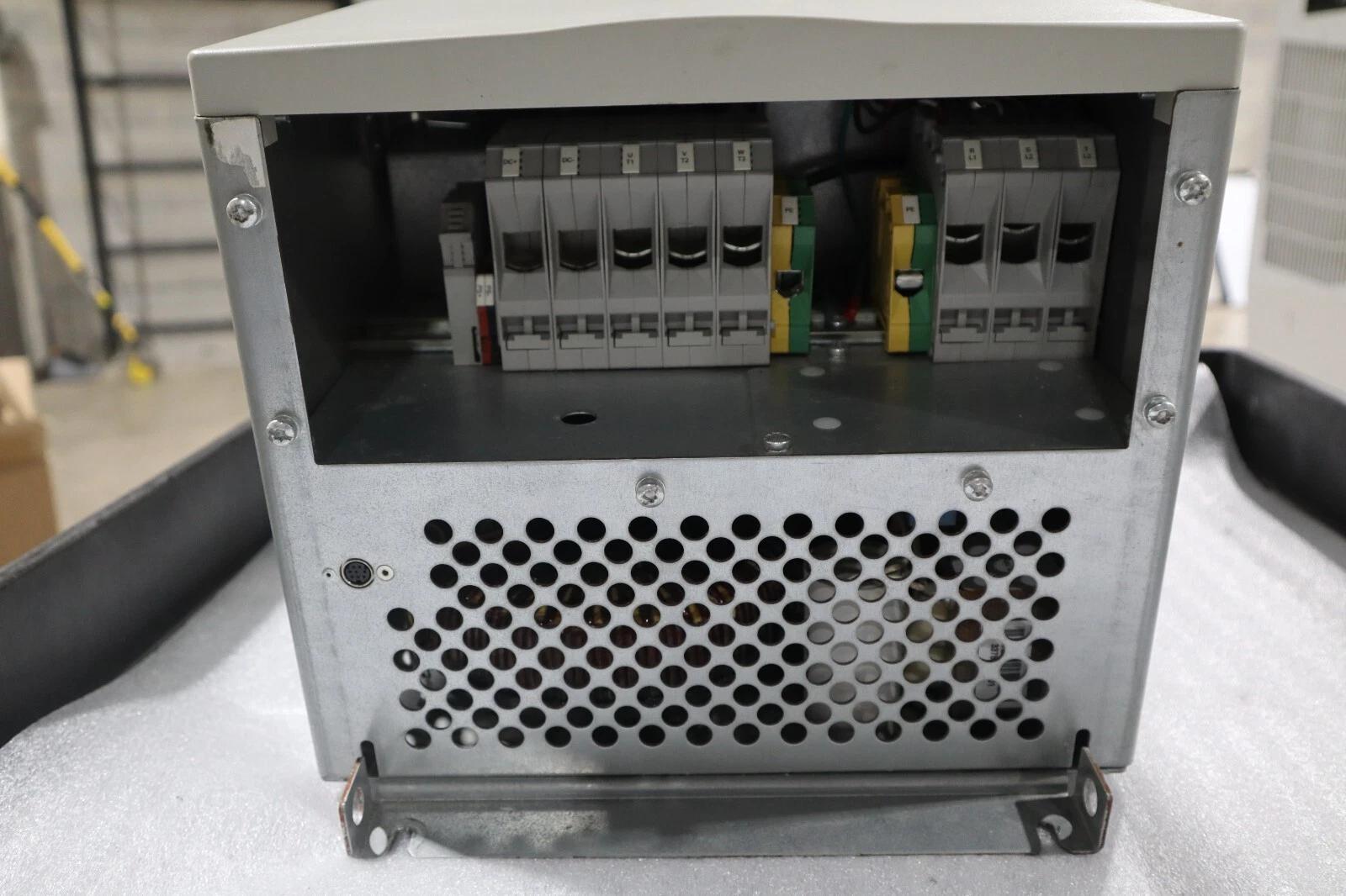 Allen-Bradley Bradley 20BD125A0ANNAND0 100 HP Ser B Powerflex 700 Drive VFD Stock 3367-A - Image 3