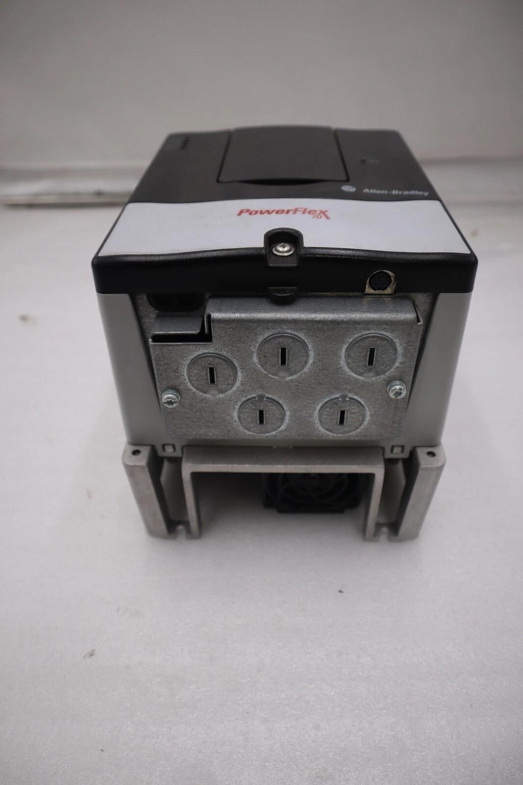 New 2022 Allen-Bradley bradley 20ad5p0a0aynanc0 powerflex 70 480 vac drive stock h121 - Image 1