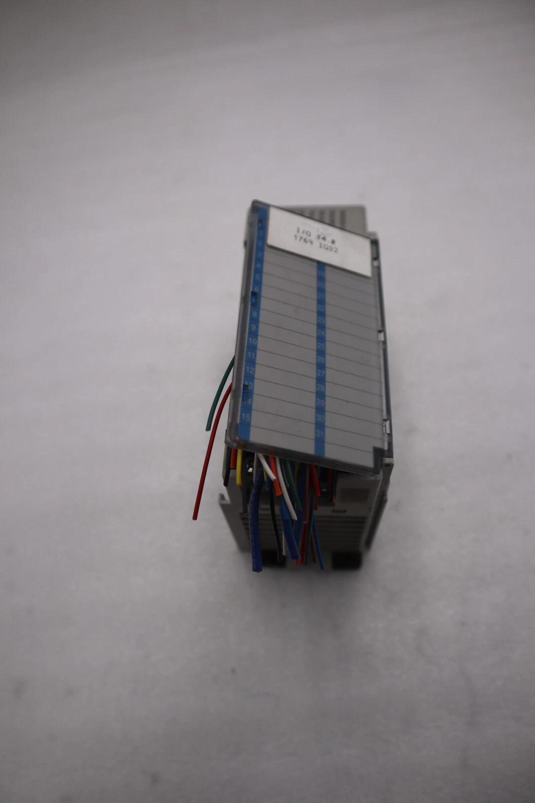 Allen-Bradley 1769-IQ32 SER A F/W 3.1 Compact I/O 32 PT Input Module STOCK K-12C - Image 2