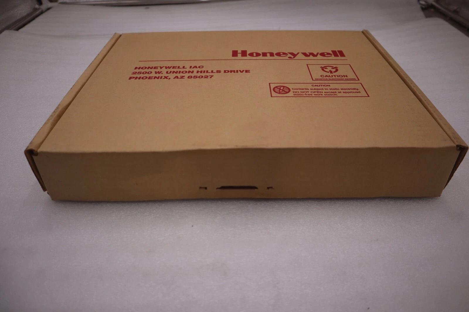 Honeywell #4d7apxid-211 / 4d7apxid211 rev c board new in box stock g625 - Image 2