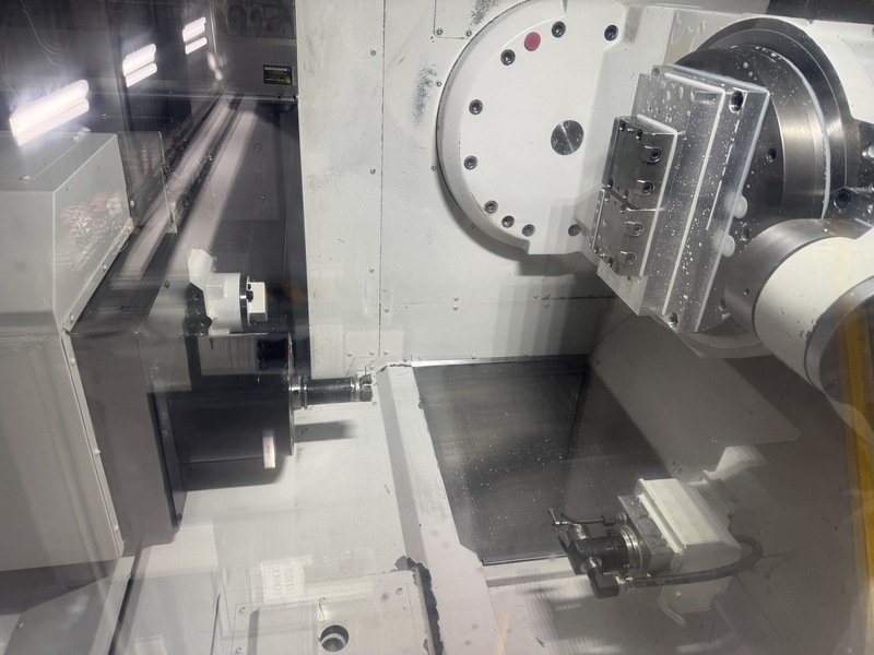 Okuma #MU-4000V0L, 5-Axis CNC vertical machining center with turning, OSP-P300SA, 29.1" X, 18.1" Y, 18.1" Z - Image 3