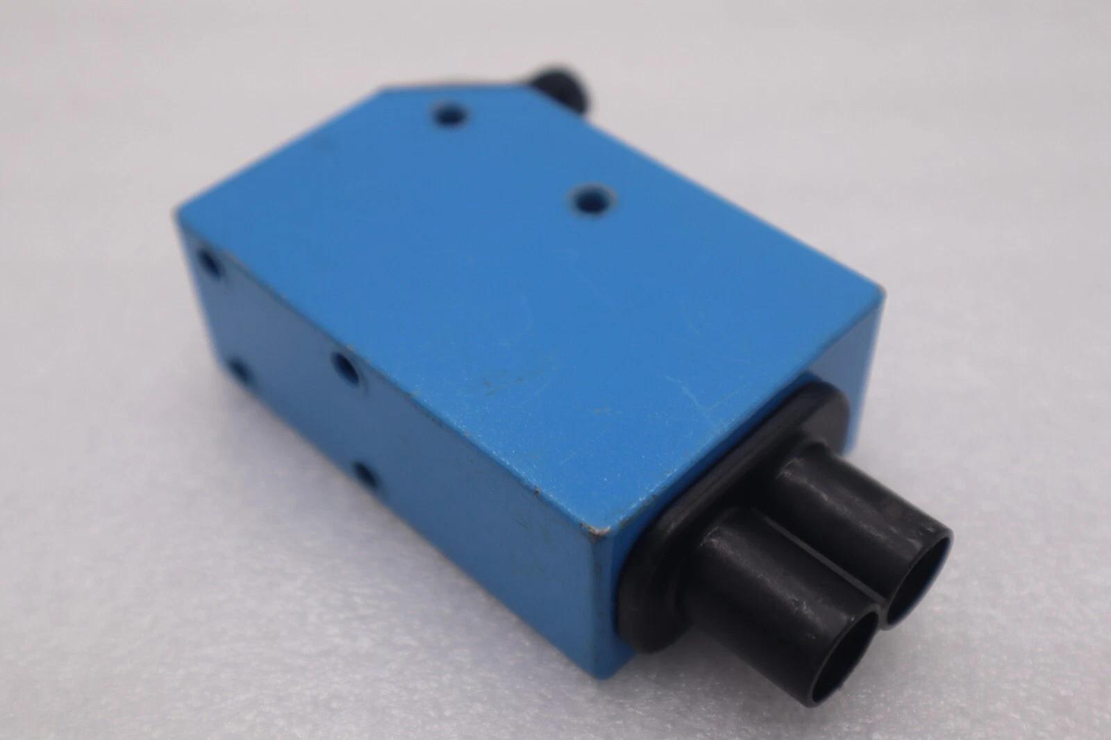 Sick ktl5w2n13 contrast sensor npn output fiber optic never used stock b-1529 - Image 4