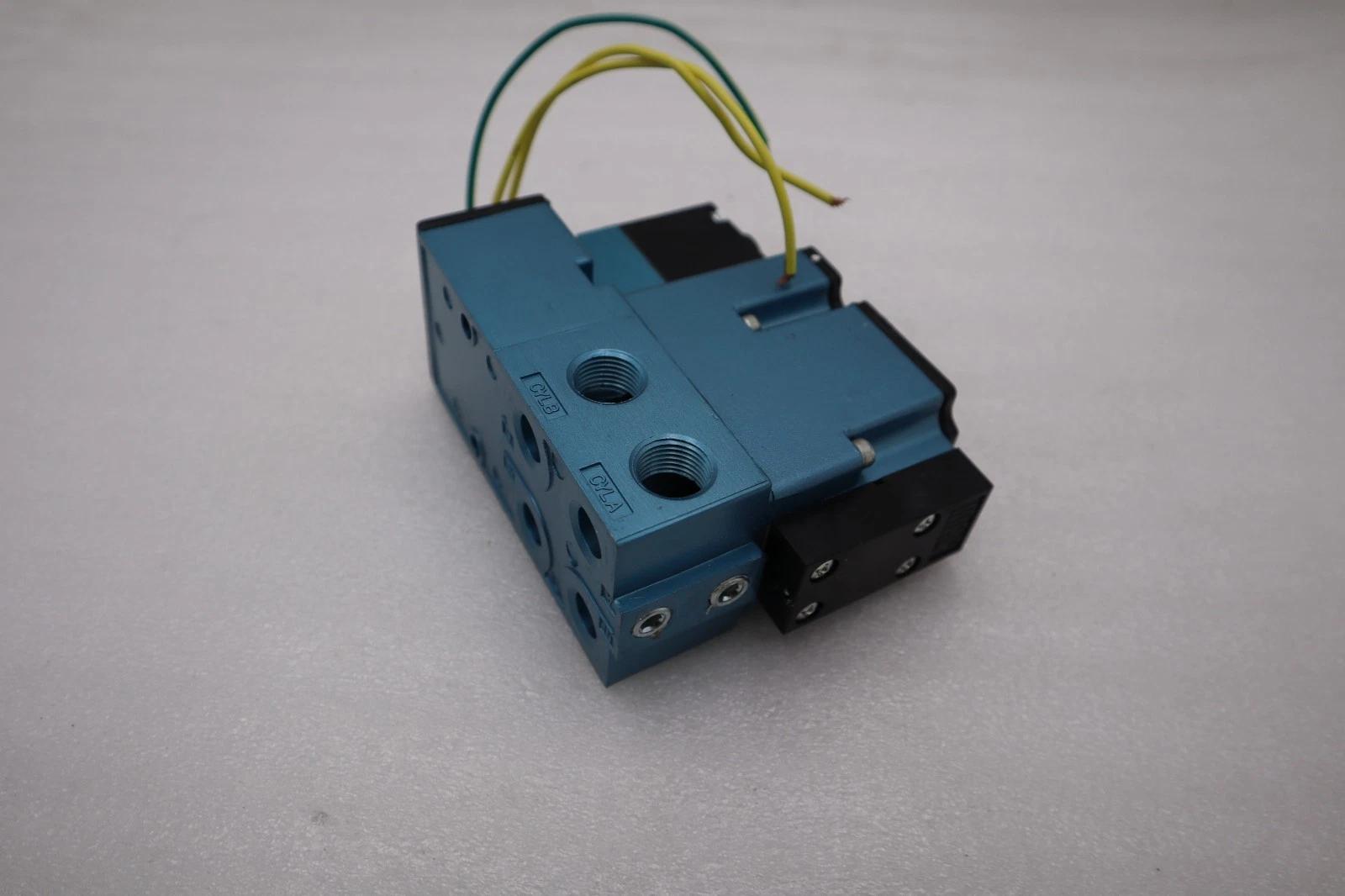 New mac 6211c-211-pm-501da solenoid valve 4-way single solenoid stock h1474 - Image 5