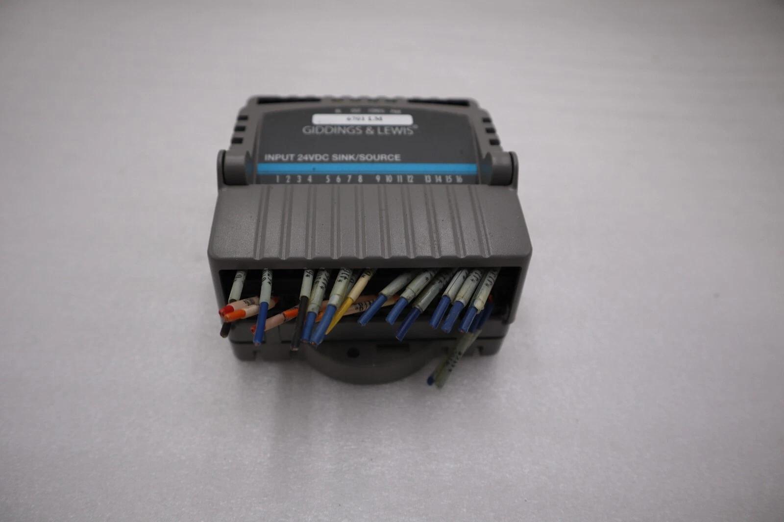 Giddings & Lewis M.1300.7372 R1 Input Module 24VDC SINK/SOURCE STOCK 5157A - Image 3