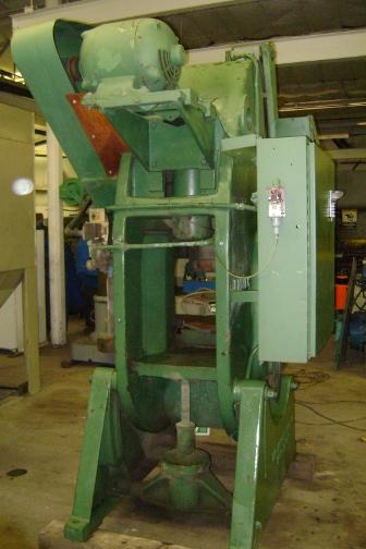 56 Ton, Minster, 5" stroke, 11" Shut Height, 3-1/2" t-slotted bolster 21" x32", air clutch, #80771 - Image 3