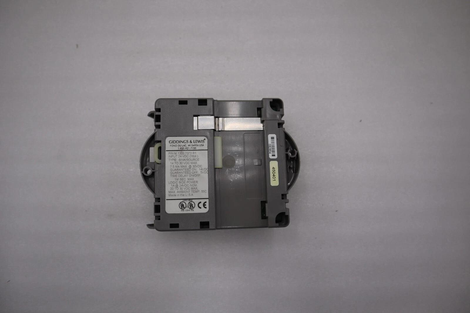 Giddings & Lewis M.1300.7372 R1 Input Module 24VDC SINK/SOURCE STOCK 5164A - Image 2