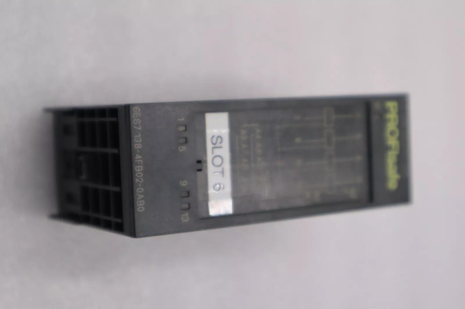 SIEMENS 6ES7 138-4FB02-0AB0 SIMATIC S7 ELECTRONIC CONTROL MODULE STOCK L-347-C - Image 2