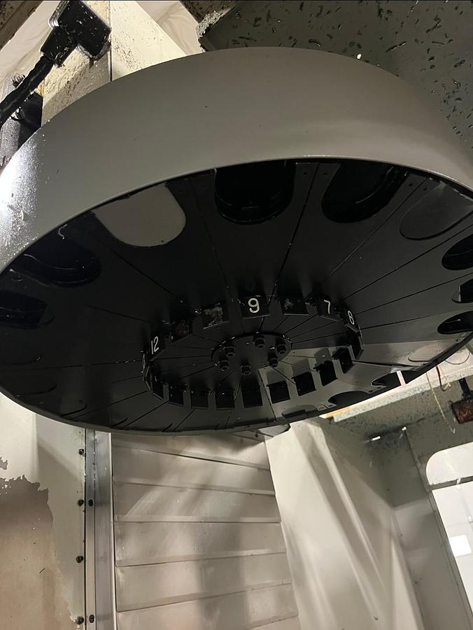 Haas #VF-3, CNC vertical machining center, 20 automatic tool changer, 40" X, 20" Y, 25" Z, 7500 RPM, #40, 15 - Image 5
