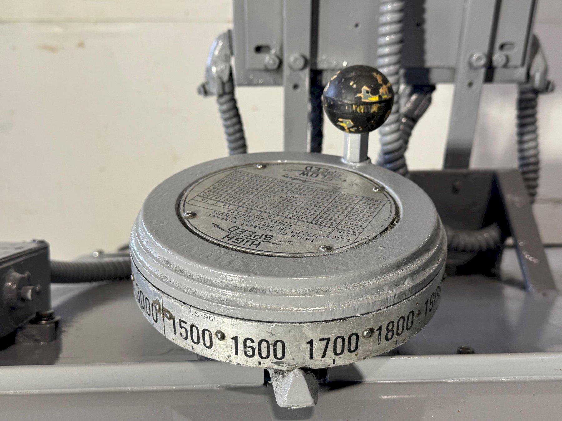 Hammond #10-VRO, double end buffer, 1500-3000 RPM, 10 HP, 70" spindle length, 1-1/4" spindle diameter - Image 6