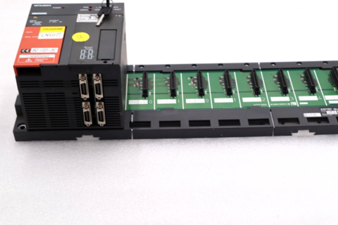 New mitsubishi a173uhcpu motion controller w/ a178b-s1 8-slot base unit #l-701 - Image 1