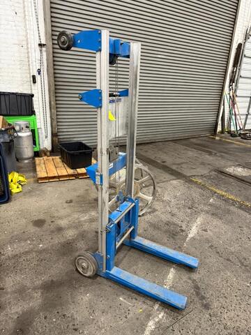 Genie Lift, GL-4 Heavy-Duty Aluminum Manual Lift Max 500 (MISSING CRANK LEVER) - Image 2