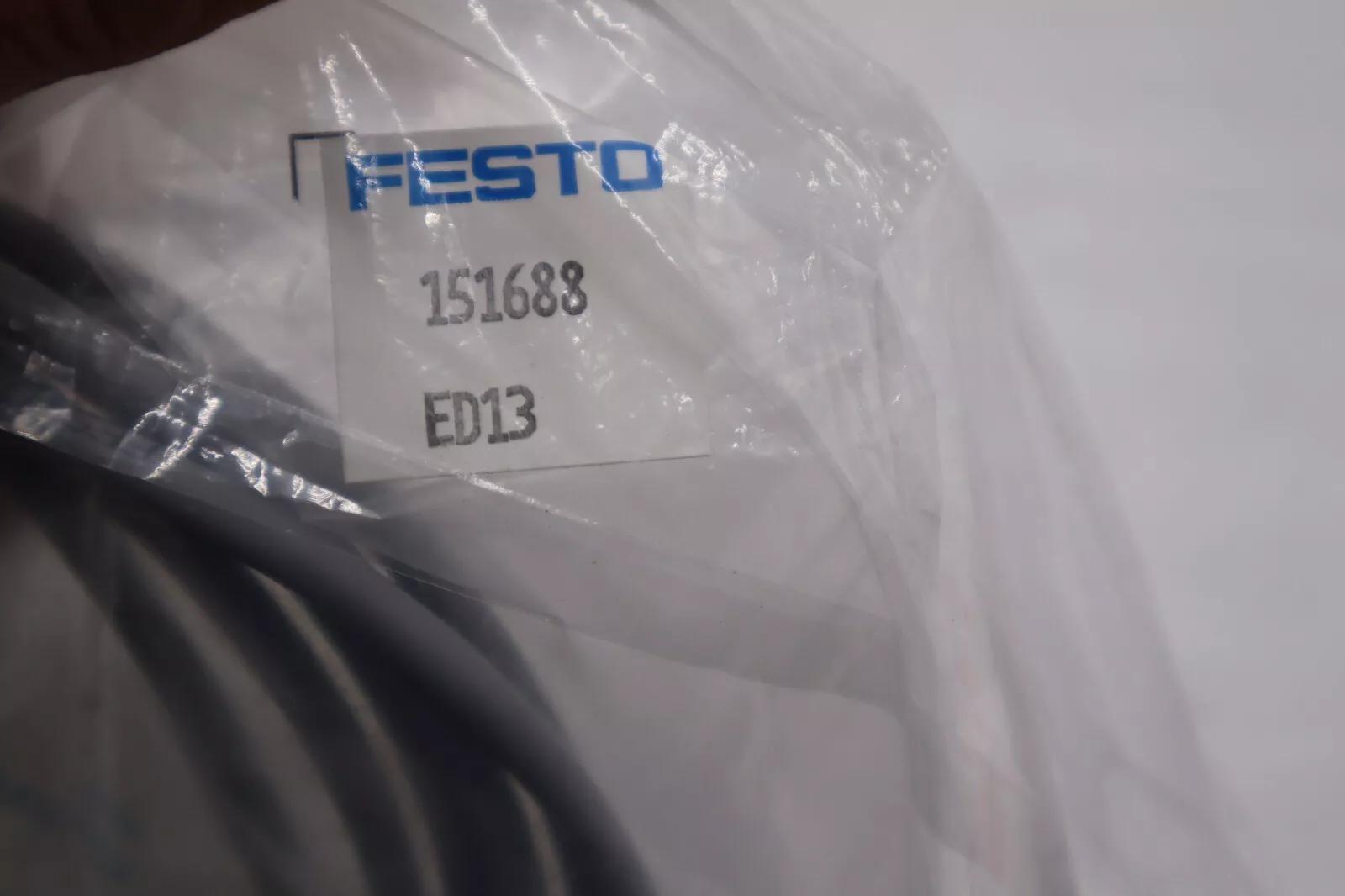 FESTO NEW KMEB-1-24-2.5-LED 151688 PLC Socket Connector Cable STOCK L-207-C - Image 3