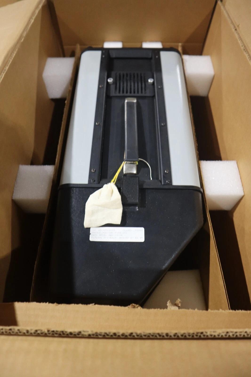 New in box schneider electric as-p190-212 / asp190212 stock g29b - Image 1